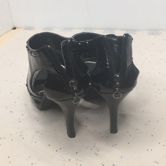 Steve Madden black patten heels - Picture 3 of 8